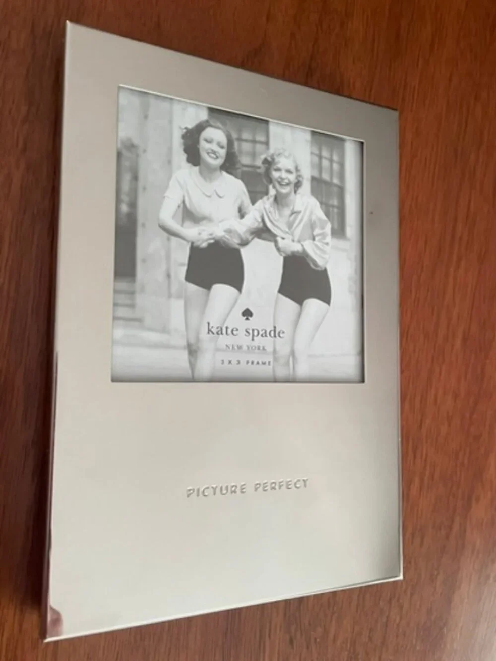kate spade LENOX Mirrored Glass 3x3 Frame in Silver Picture Perfect